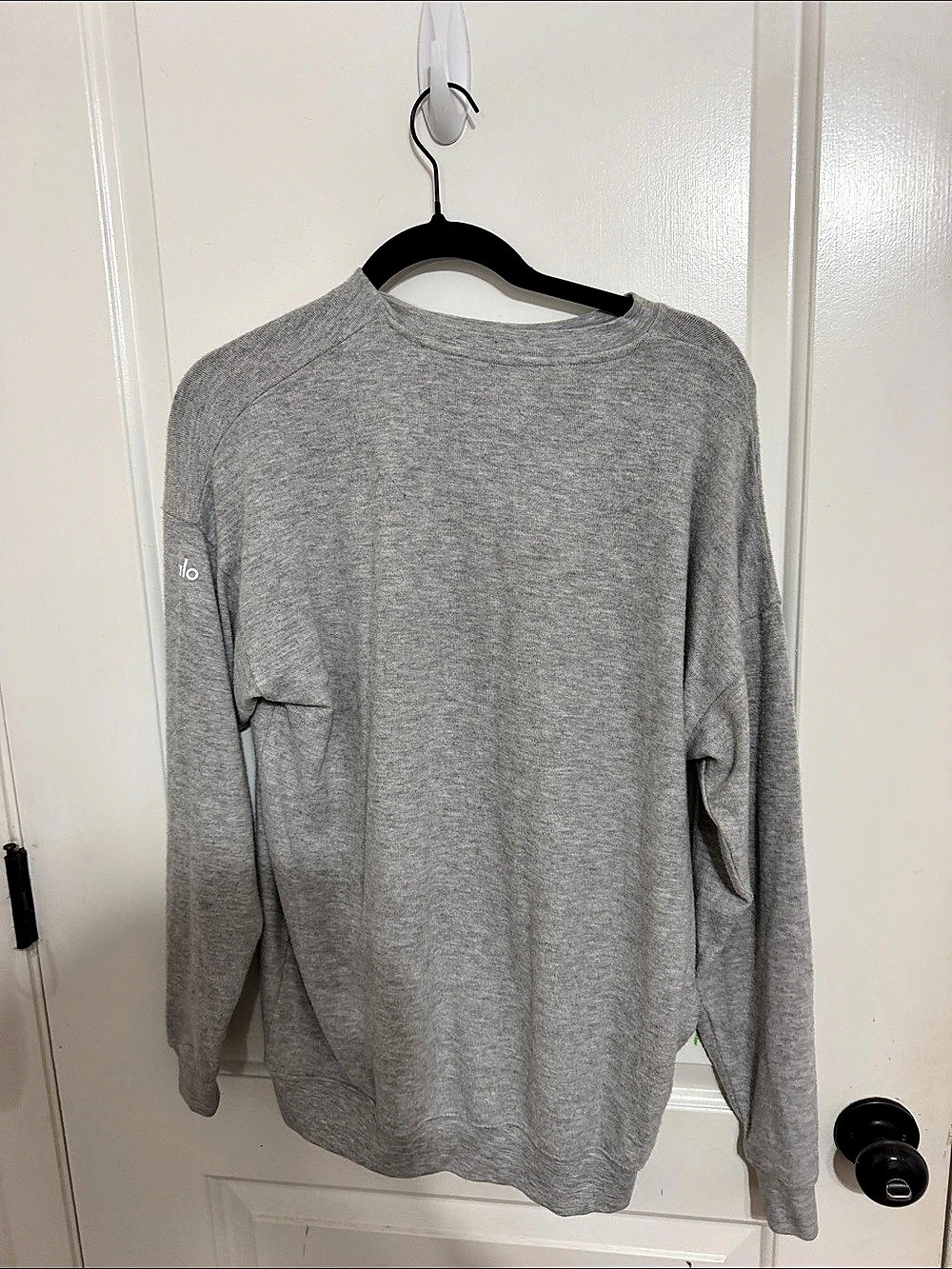 alo Gray Long Sleeve Tee Like New